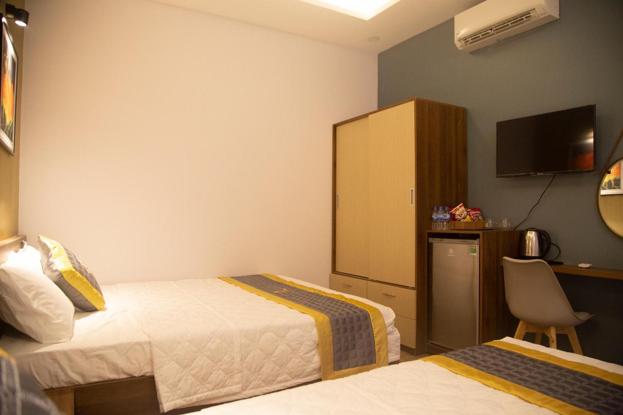 Baka Hotel - Khach San Tuy Hòa Buitenkant foto